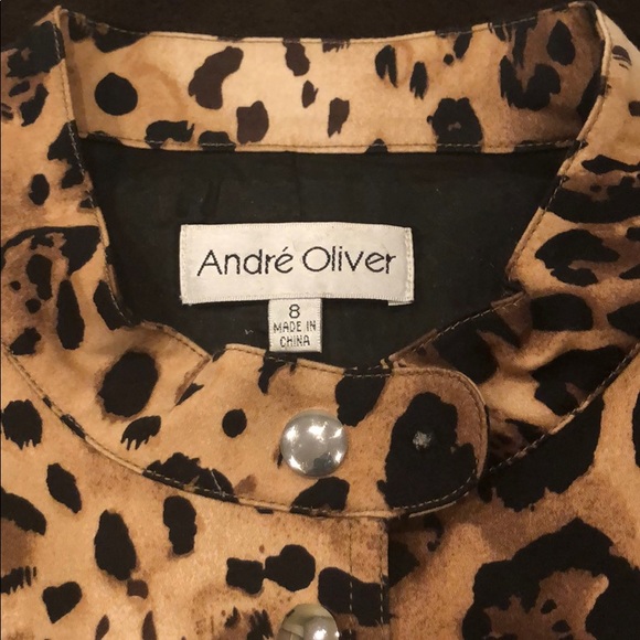Andre Oliver Leopard Print Jacket - Picture 7 of 7